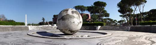 foro italico panoramica con la fontana della sfera in primo piano